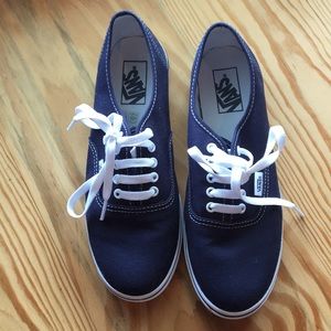 Vans💙